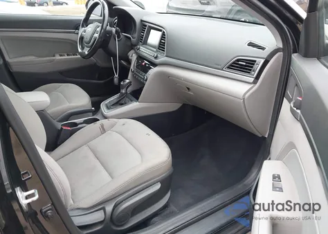 2018 Hyundai Elantra Value Edition z USA, uszkodzony, nr VIN 5NPD84LF8JH278425